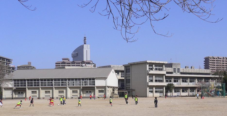 大道小学校（約550ｍ/徒歩7分）