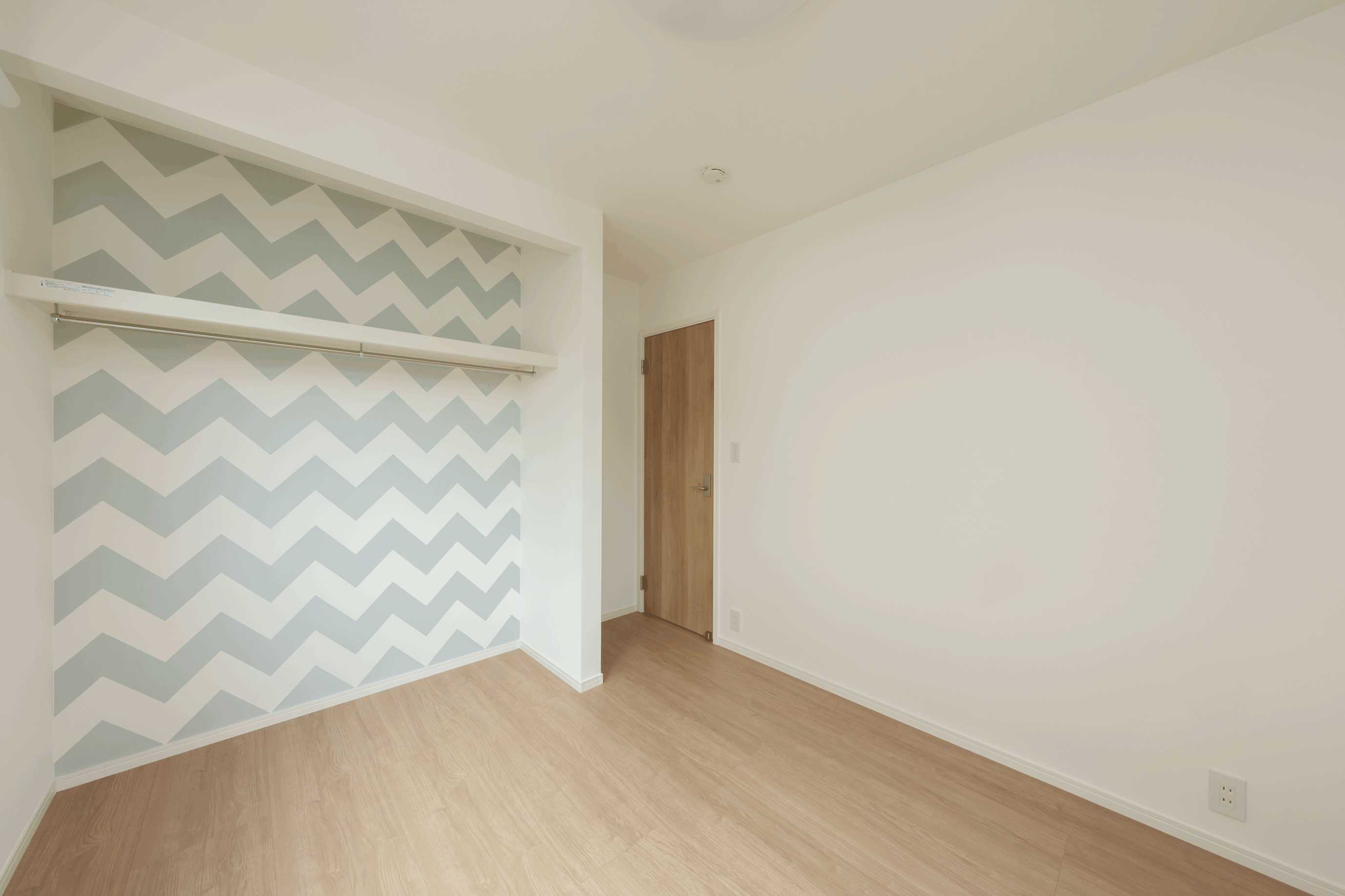 白を基調とし清潔感と落ち着きのある北欧系の内観のお家