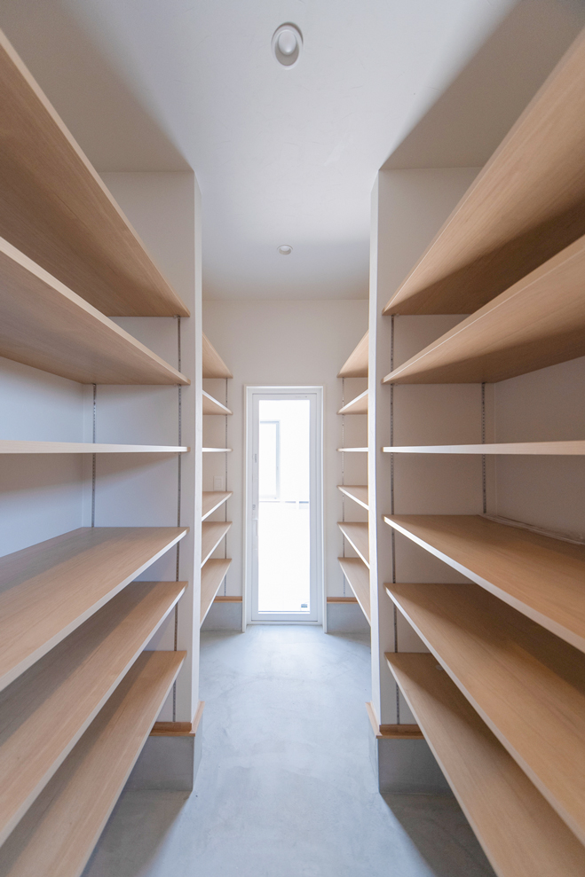 土間収納のある玄関｜靴やアウトドア用品もたっぷり収納