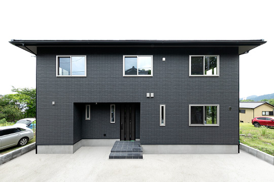 絶景を望む大人の嗜み邸宅