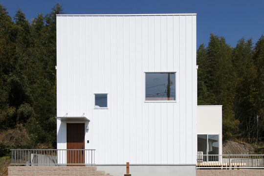 ZERO-CUBE+BOX SKY BALCONY