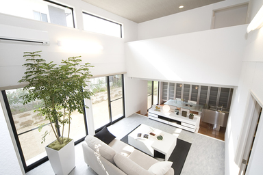 リビングフロアを中心に、家族の声がこだまする住まい-MultiLayerd リビング