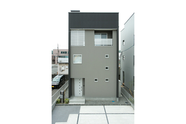 FLAT3+SKY BALCONY 外観