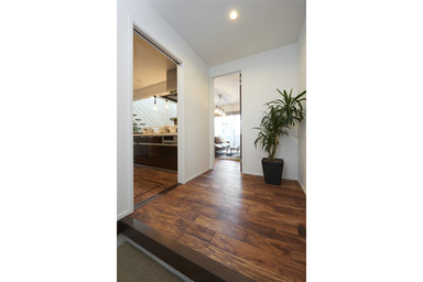 ZERO-CUBE × unico 玄関