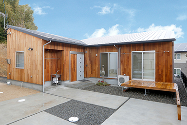 開放的なロフト付LDKのナチュラル平屋 外観