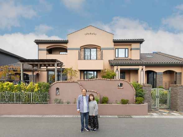 素材と造形美を大切に。時間とともに味わいを増す「本物の家」。