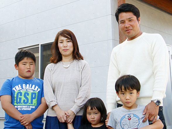 家族で記念撮影