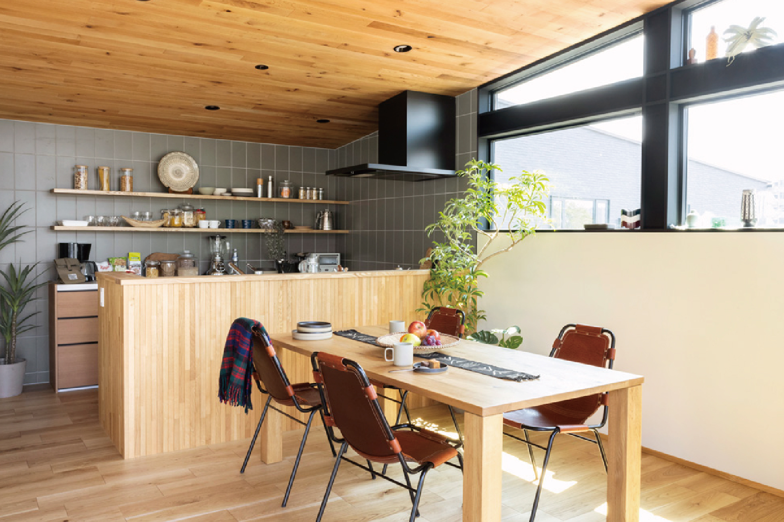 南太平寺ダイニング