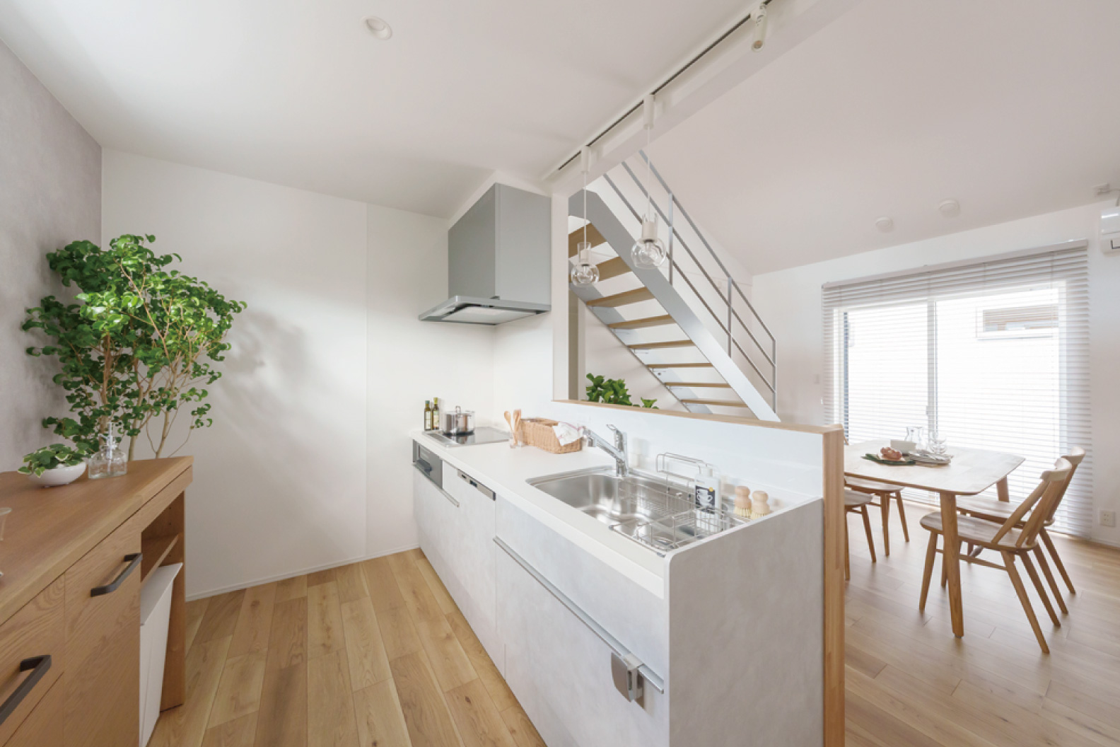 南大分1号地キッチン